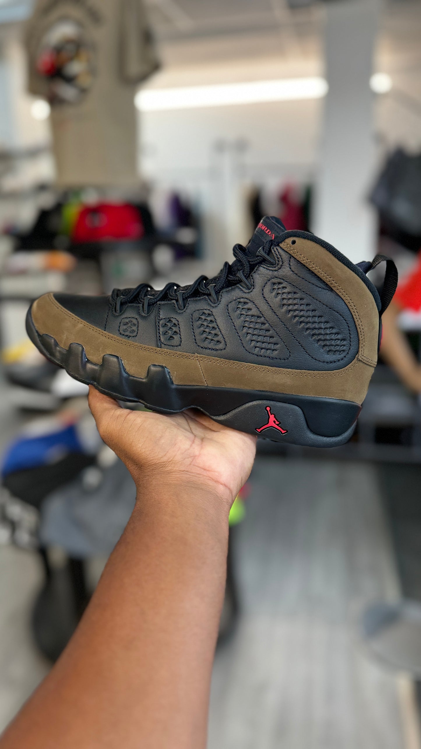 Jordan 9 Retro Olive (2024)