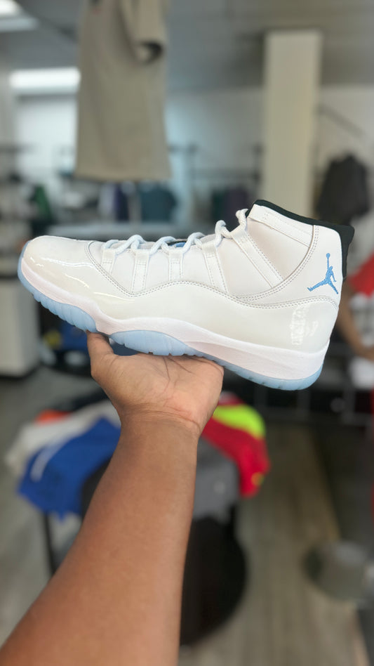 Jordan 11 Retro Legend Blue 2024