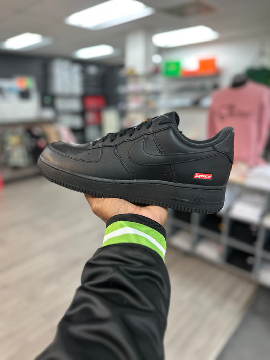 Supreme Black Nike Air Force 1 Low