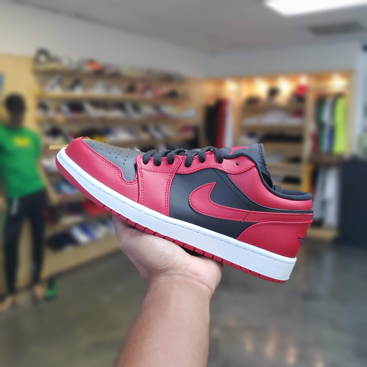 Jordan 1 Low Reverse Bred