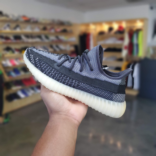 Adidas Yeezy Boost 350 V2 Carbon