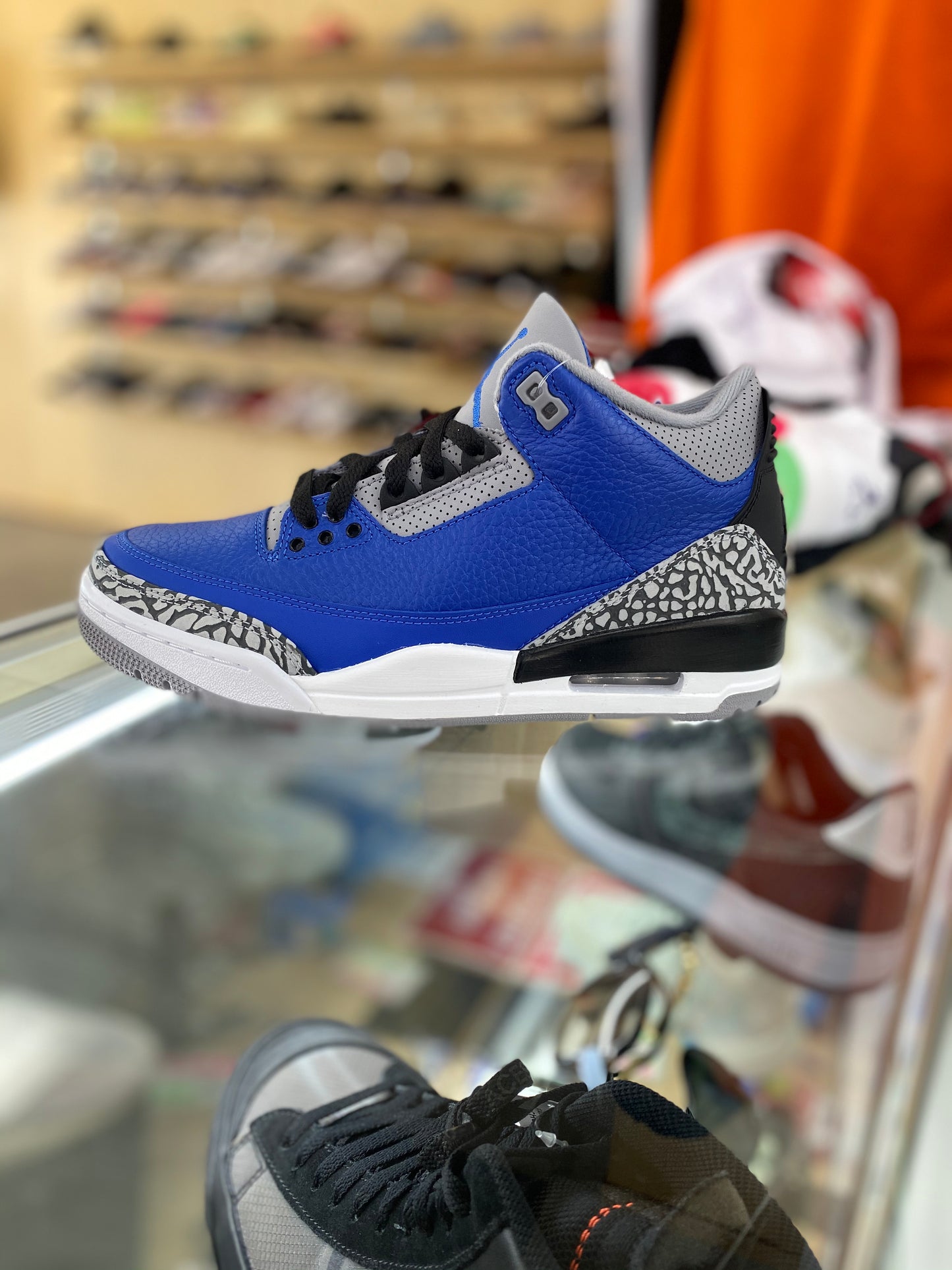 Jordan 3 Retro Varsity Royal Cement