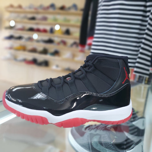 Jordan 11 Retro Playoffs Bred (2019) 378037-061