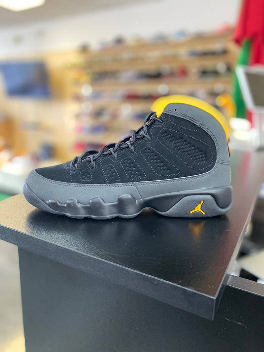 Jordan 9 Retro Dark Charcoal University Gold