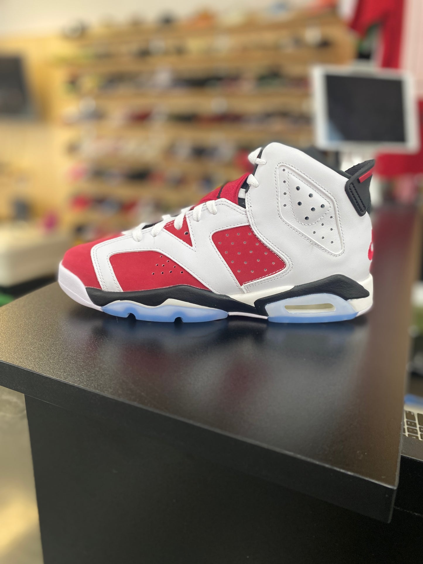 Jordan 6 Retro Carmine (2021)