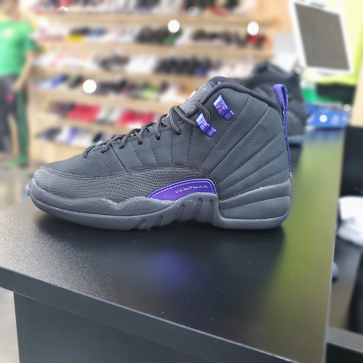 Jordan 12 Retro Black Dark Concord