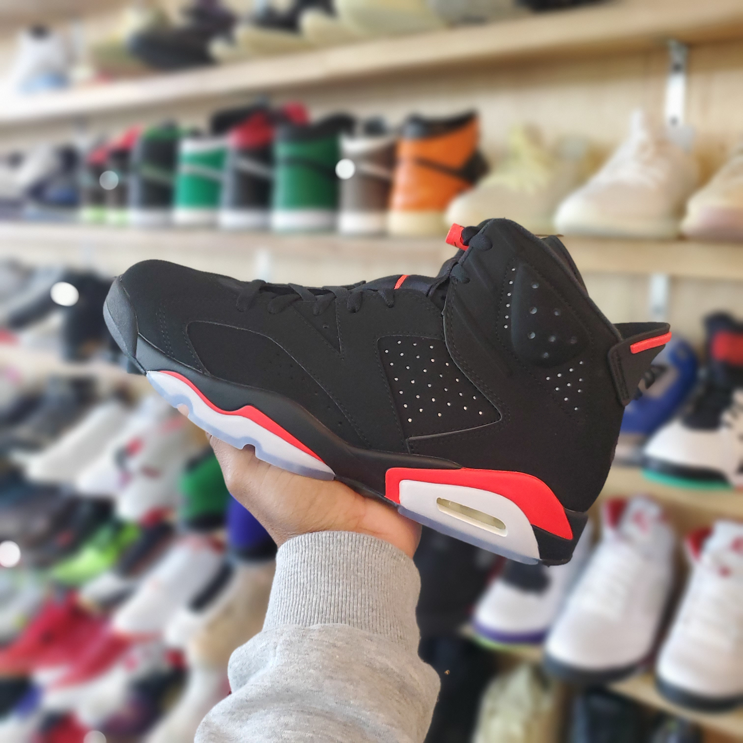 Jordan 6 Retro Black Infrared (2019)