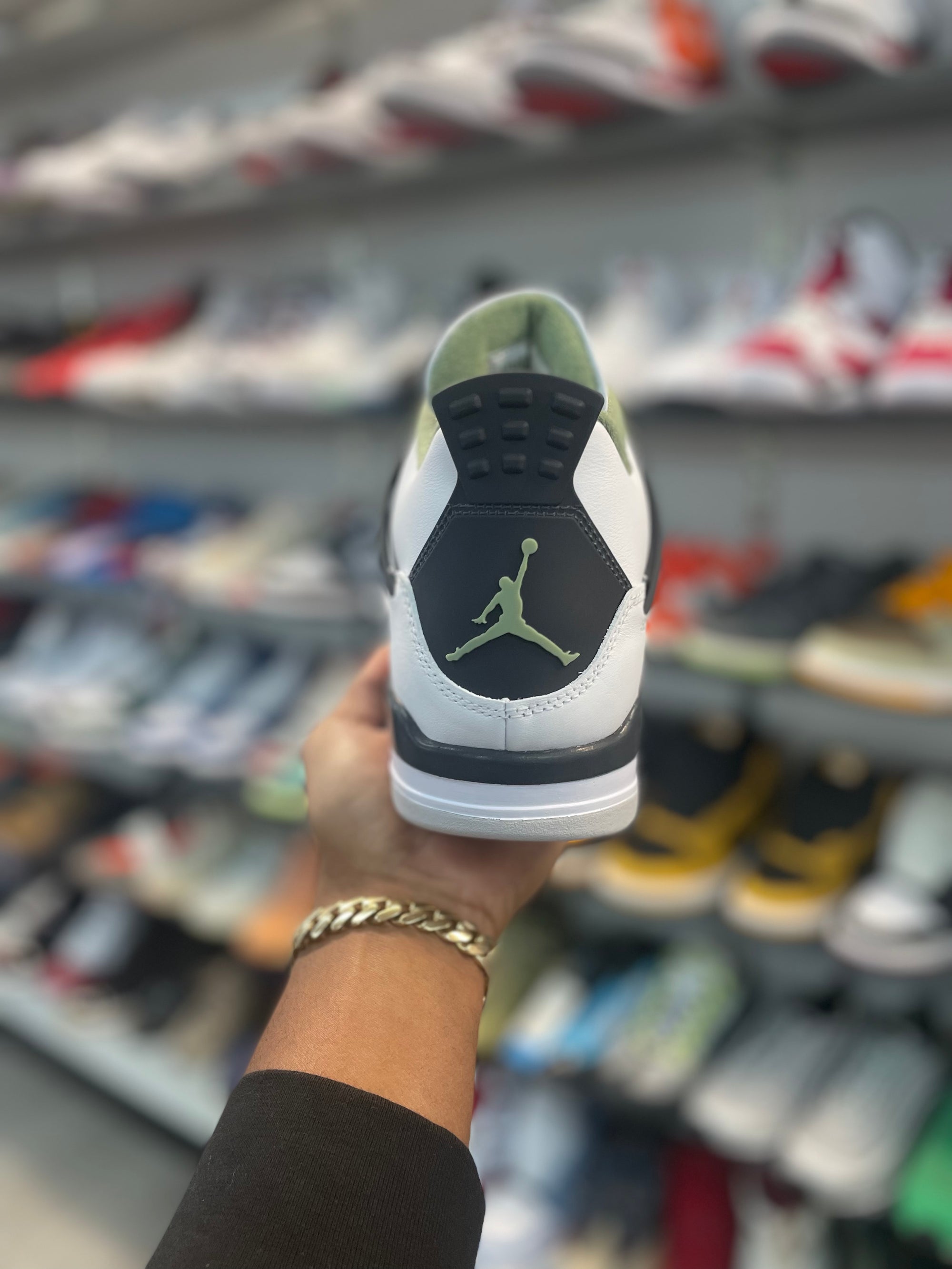 Wmns Air Jordan lV (4) Retro 'Seafoam' – Kicks & Drip