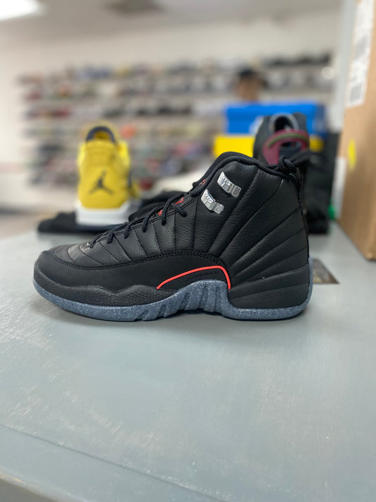 Jordan 12 Retro Utility