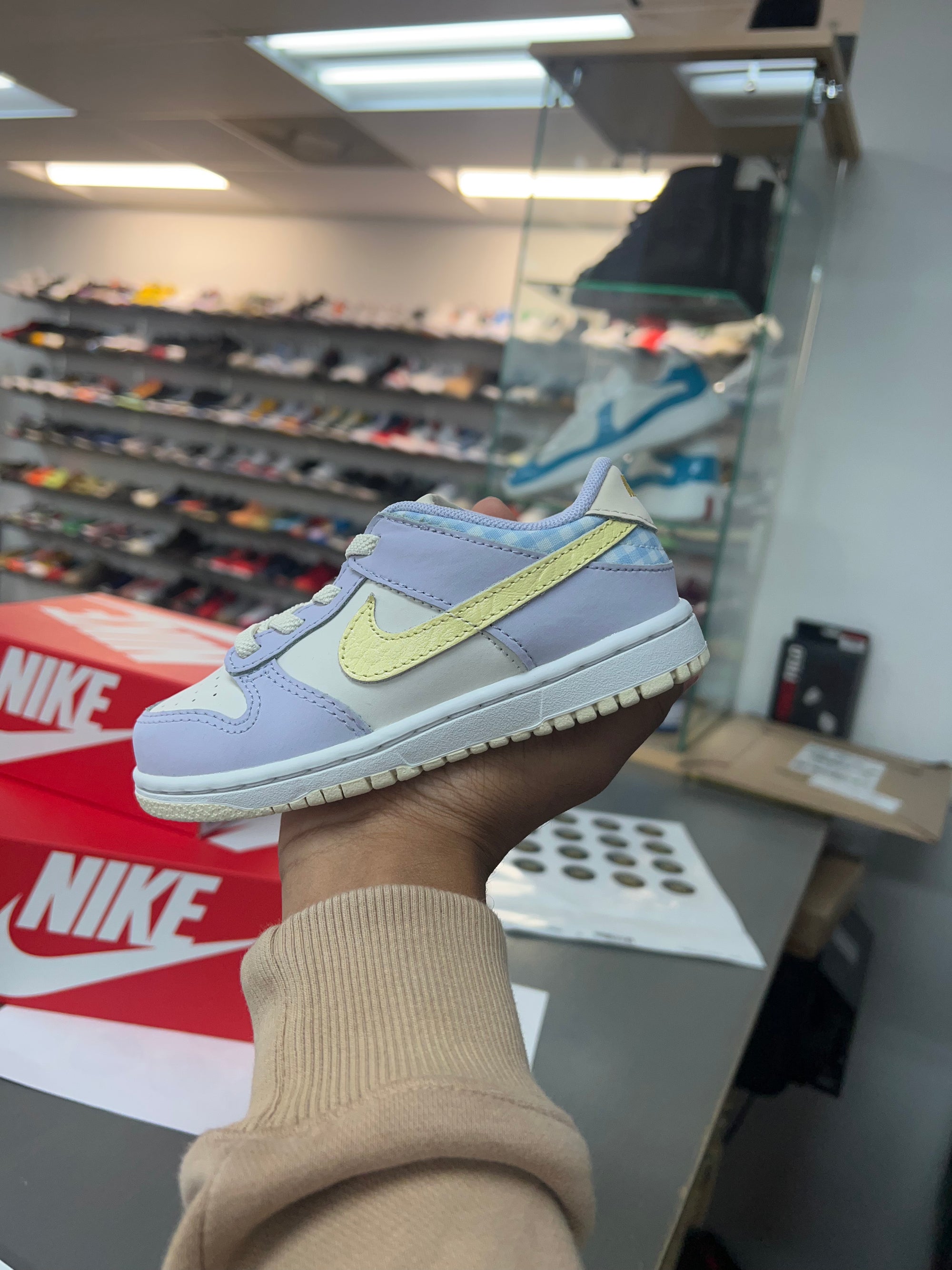 Nike Dunk Low Easter