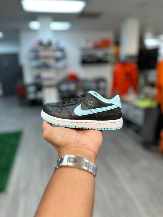 Barber Shop Black Nike Dunk Low SE