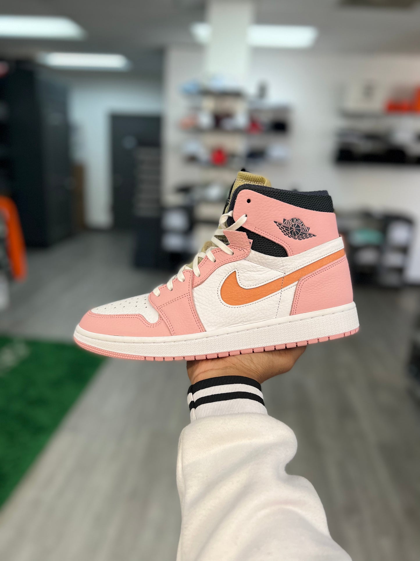 Pink Glaze Cactus Flower Jordan 1 High Zoom Air CMFT