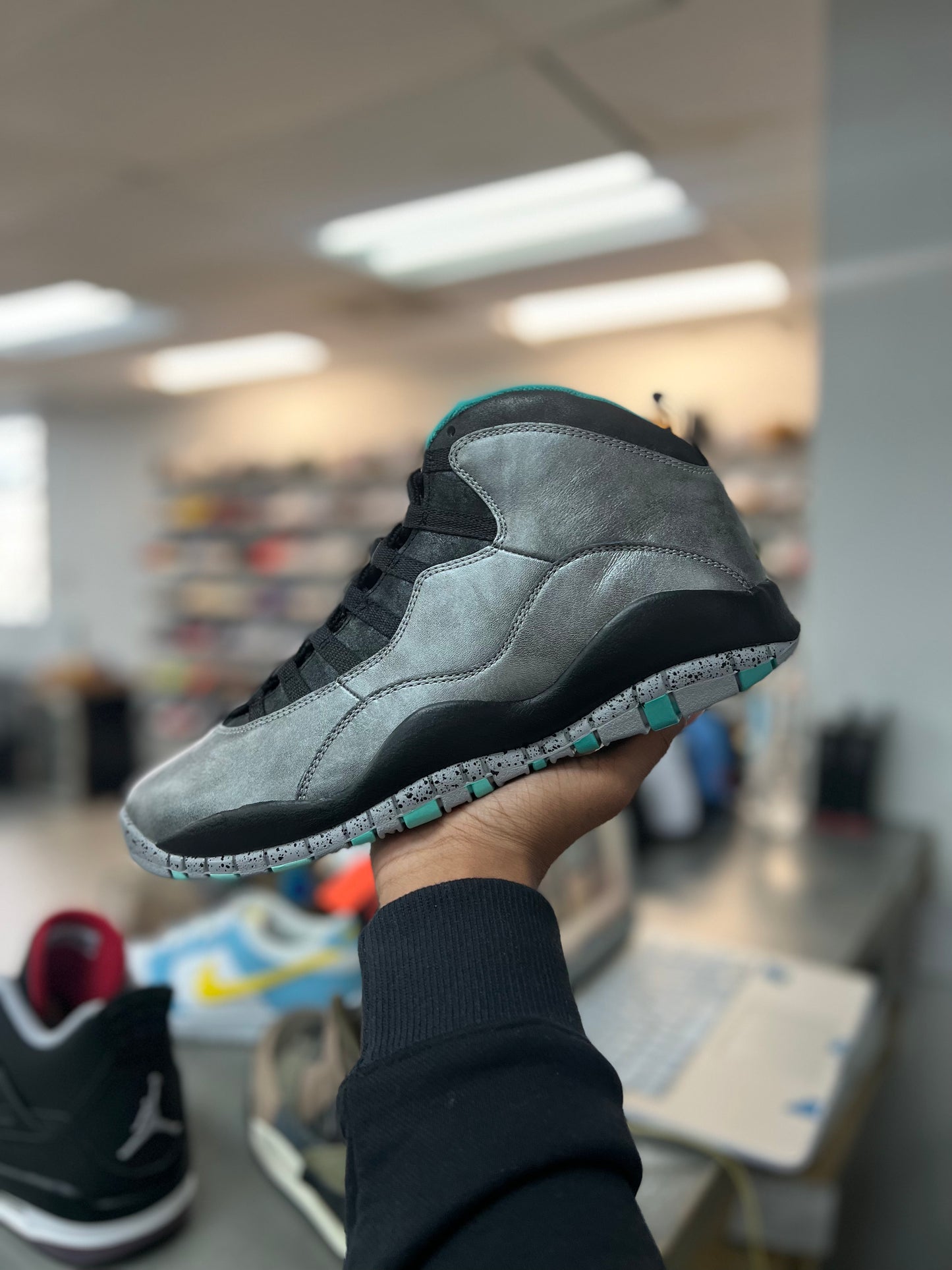 Jordan 10 Retro Lady of Liberty