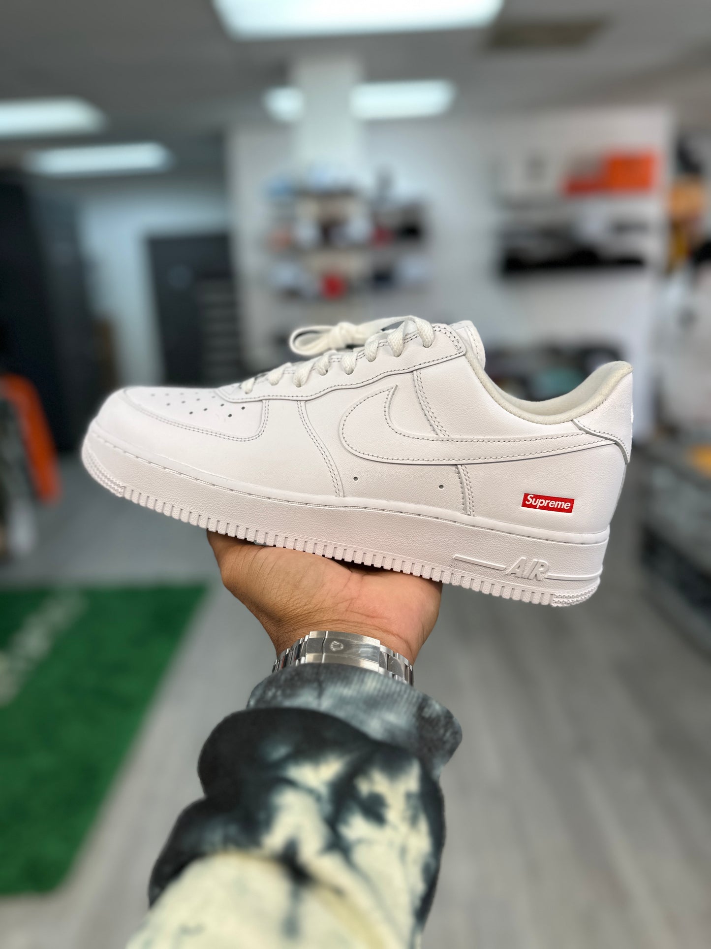 Supreme White Nike Air Force 1 Low